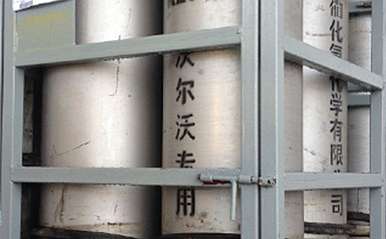 100L cylinder (filled with 100kg/bottle)